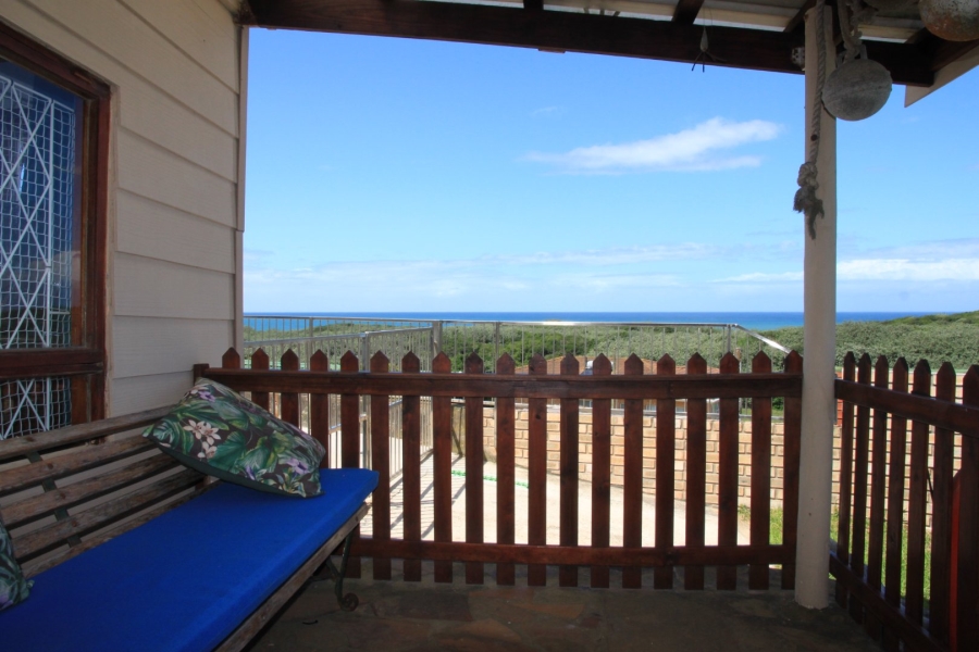 2 Bedroom Property for Sale in Seavale Eastern Cape